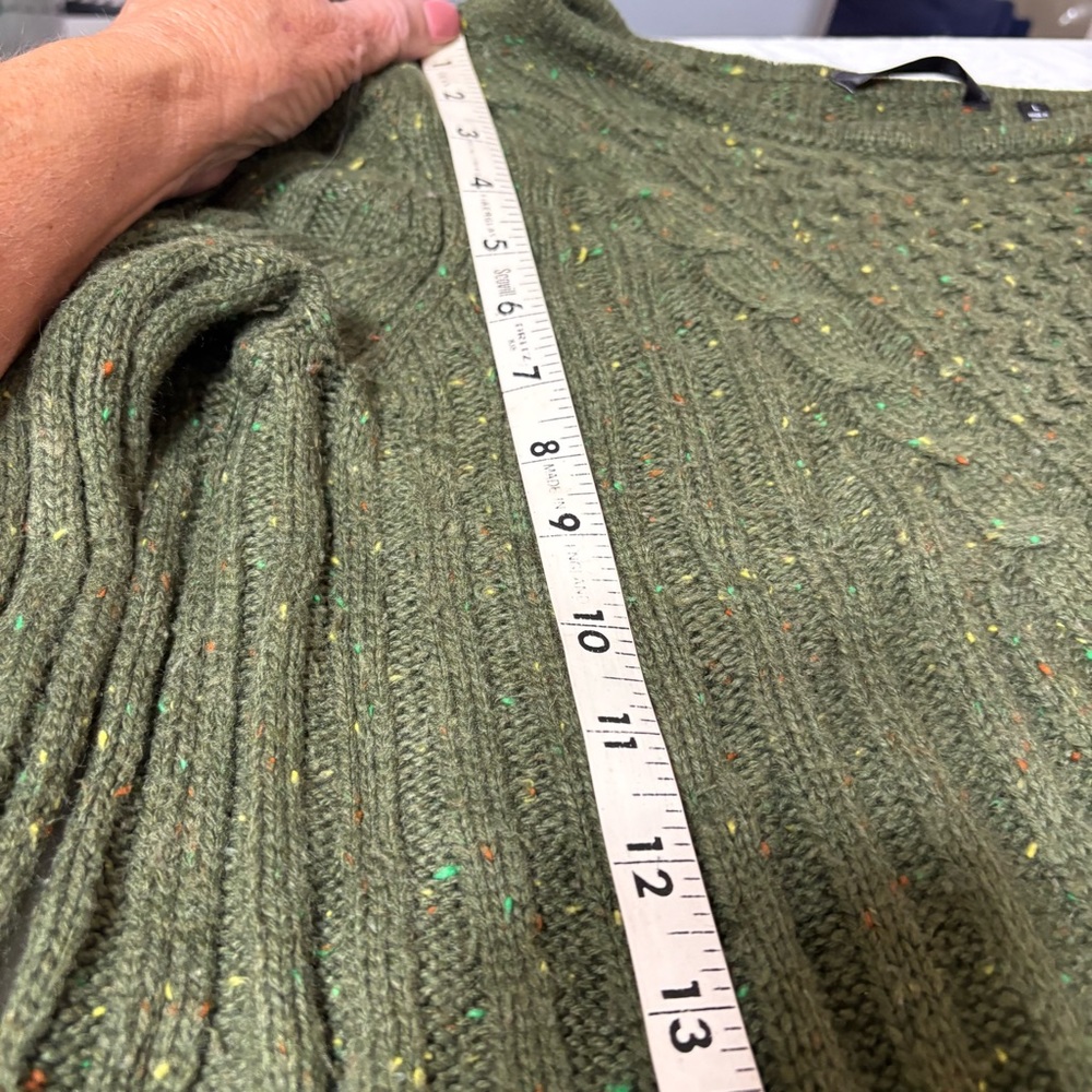 Hannah green confetti cable knit sweater. - Picture 7 of 8